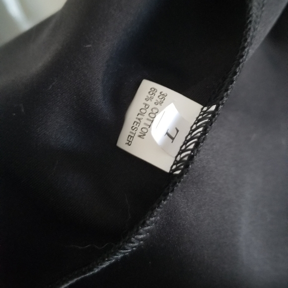 Women's coat ..with a hoodworn only once..large size..35 cotton,75 - Picture 3 of 3